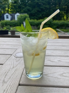 Limoncello Spritz