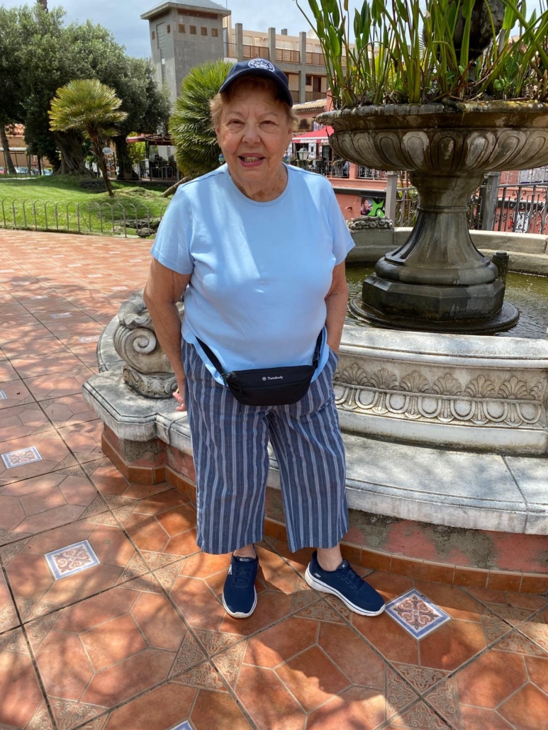 Winnie in Santa Cruz Spain